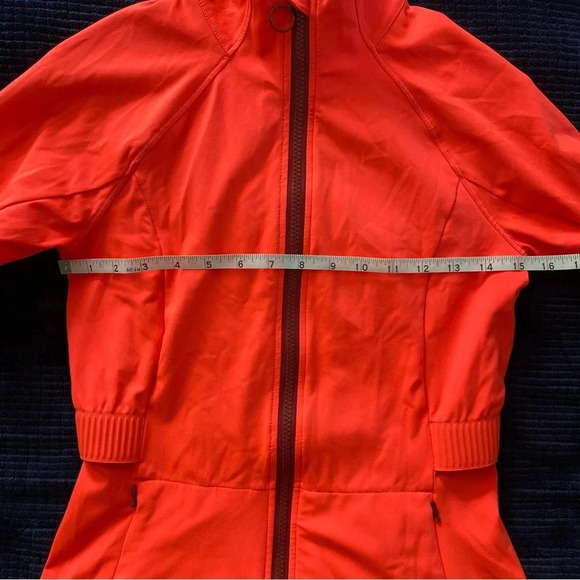 Fabletics The Trinity Performance Jacket in Orange Hidden Pocket Size Small - Picture 12 of 15